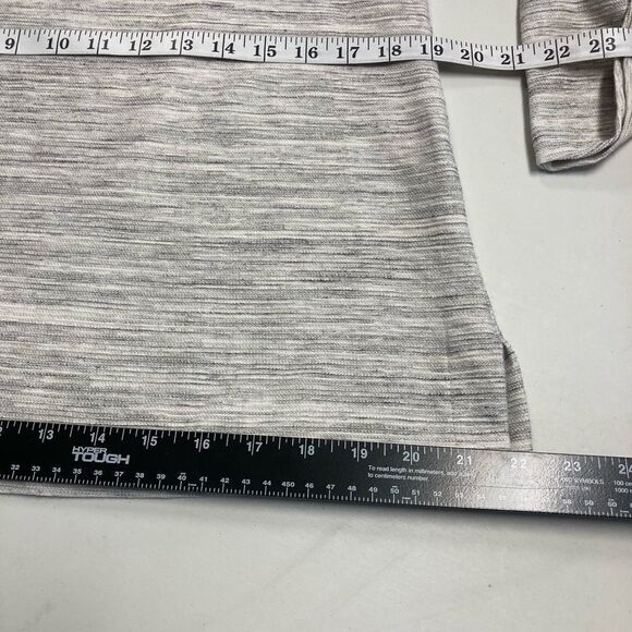 OLD NAVY, Women’s Top, gray, Sz Medium‎ - Picture 7 of 9